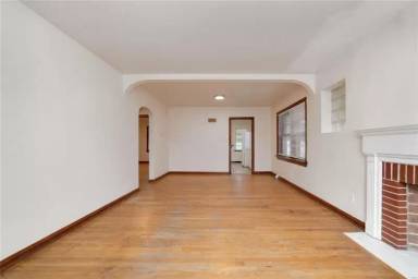 Main picture of 1810 Eton Ln