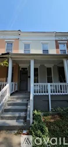 Main picture of 1801 N Dukeland St