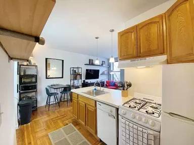 Main picture of 249 13th St