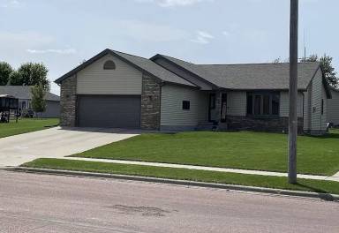 Main picture of 401 Tiger St