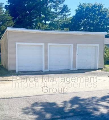 Main picture of 213 Silver St