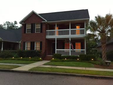 Main picture of 3188 Mayflower Ln