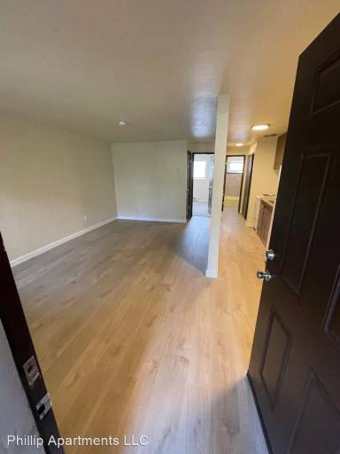 Main picture of Trenton House Apartments