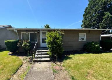 Main picture of 1785 Park Ave NE