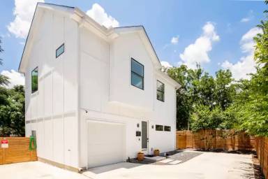 Main picture of 119 Dumoulin Ave