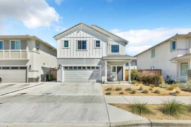 Main picture of 3293 America Dr