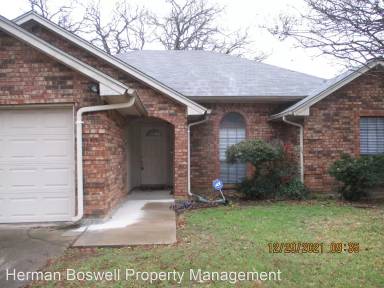 Main picture of 2136 Turf Club Dr