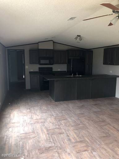 Main picture of Gulf Stream Manor MHC
