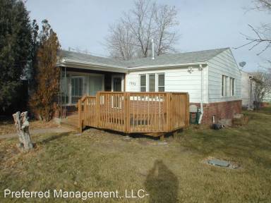 Main picture of 1502 Willow Dr
