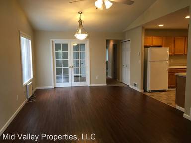 Main picture of 1702 Trudell Ct SE