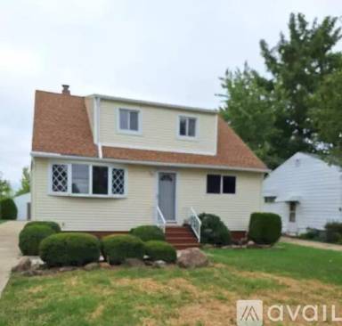 Main picture of 14610 N Gallatin Blvd