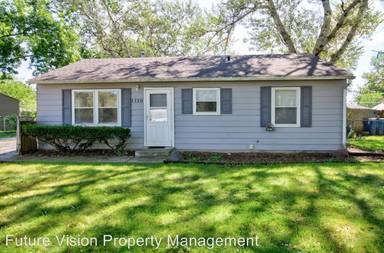 Main picture of 1720 Hosmer Ln