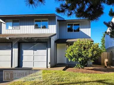 Main picture of 3022 SE 38th Ct