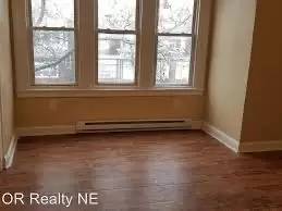 Main picture of 727 W Rockland St