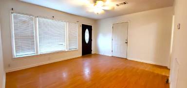 Main picture of 2216 Gish Ln