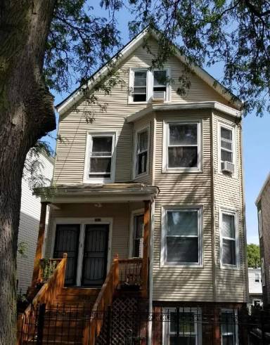 Main picture of 2923 N Springfield Ave