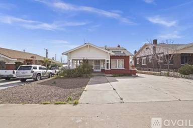 Main picture of 2716 San Diego Ave