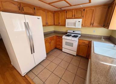 Main picture of 2406 W Packwood Dr