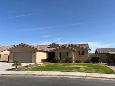 Main picture of 7968 E 38th Pl