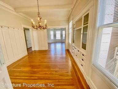Main picture of 159 9th Ave