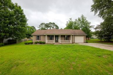 Main picture of 3951 Foxridge Dr
