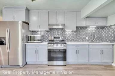 Main picture of 521 Fischer St