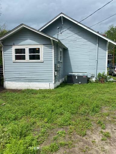 Main picture of 1013 E 33rd St
