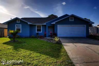 Main picture of 5351 Dr Martin Luther King Jr St S