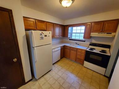 Main picture of 12 Greenlawn Rd