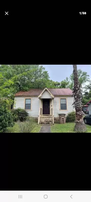 Main picture of 769 Baltimore St