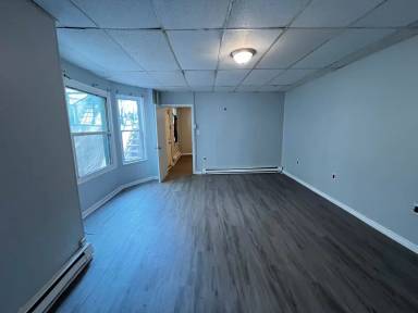 Main picture of 518 Franklin St