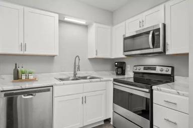 Main picture of 126 Walton Ferry Rd