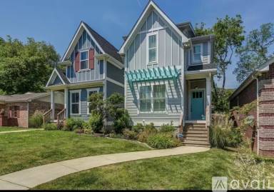 Main picture of 2317 23rd Ave N