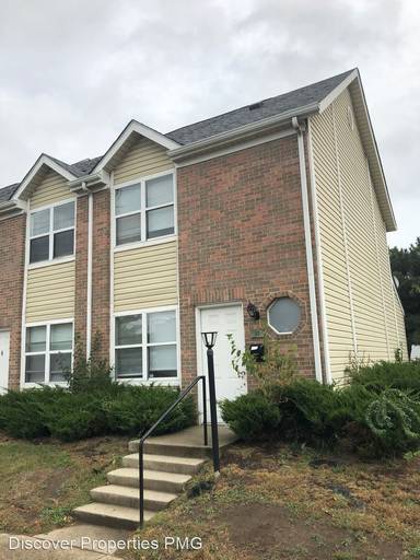 Main picture of 1311 S Senate Ave