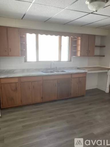 Main picture of 1306 Monroe Ave