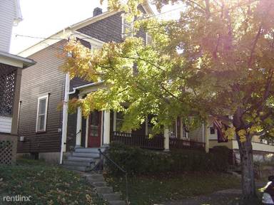 Main picture of 716 Highland Ave