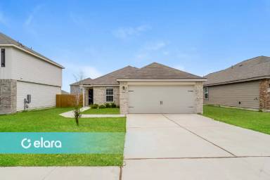 Main picture of 17061 Dusty Boots Ln