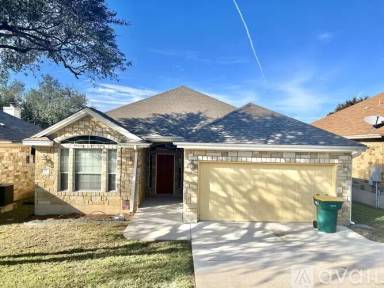 Main picture of 99 Primrose Ln