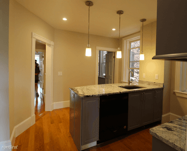 Main picture of 38 Frankfort St