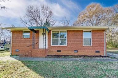 Main picture of 309 N Lee St