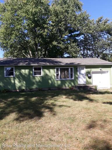 Main picture of 515 S Mill St