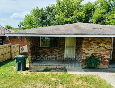 Main picture of 2506 Laura St