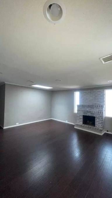 Main picture of 1704 N J Ave