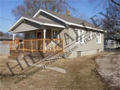 Main picture of 1040 E Springhill Dr