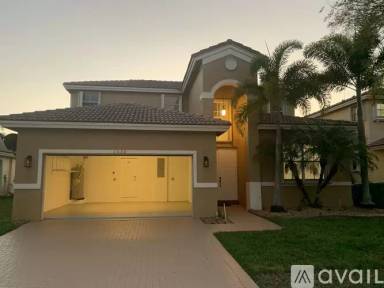 Main picture of 1530 SW 193rd Ter