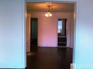 Main picture of 526 W Breckinridge St