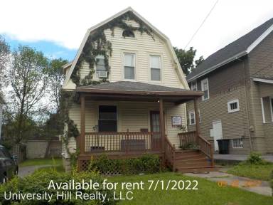 Main picture of 316 Roosevelt Ave