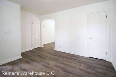 Main picture of 2021 I St NE