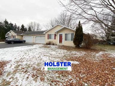 Main picture of 5108 Chadwick St