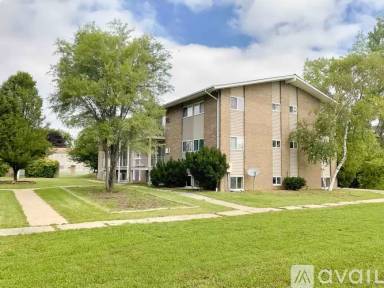 Main picture of 3211 N Franklin Ave